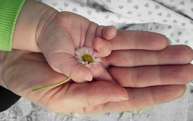 Не довіряйте це дітям: Комаровський відповів на важливе питання